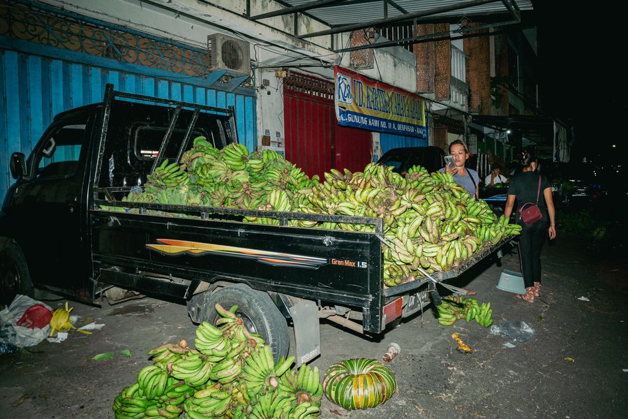 Pick up truck banana vendor.