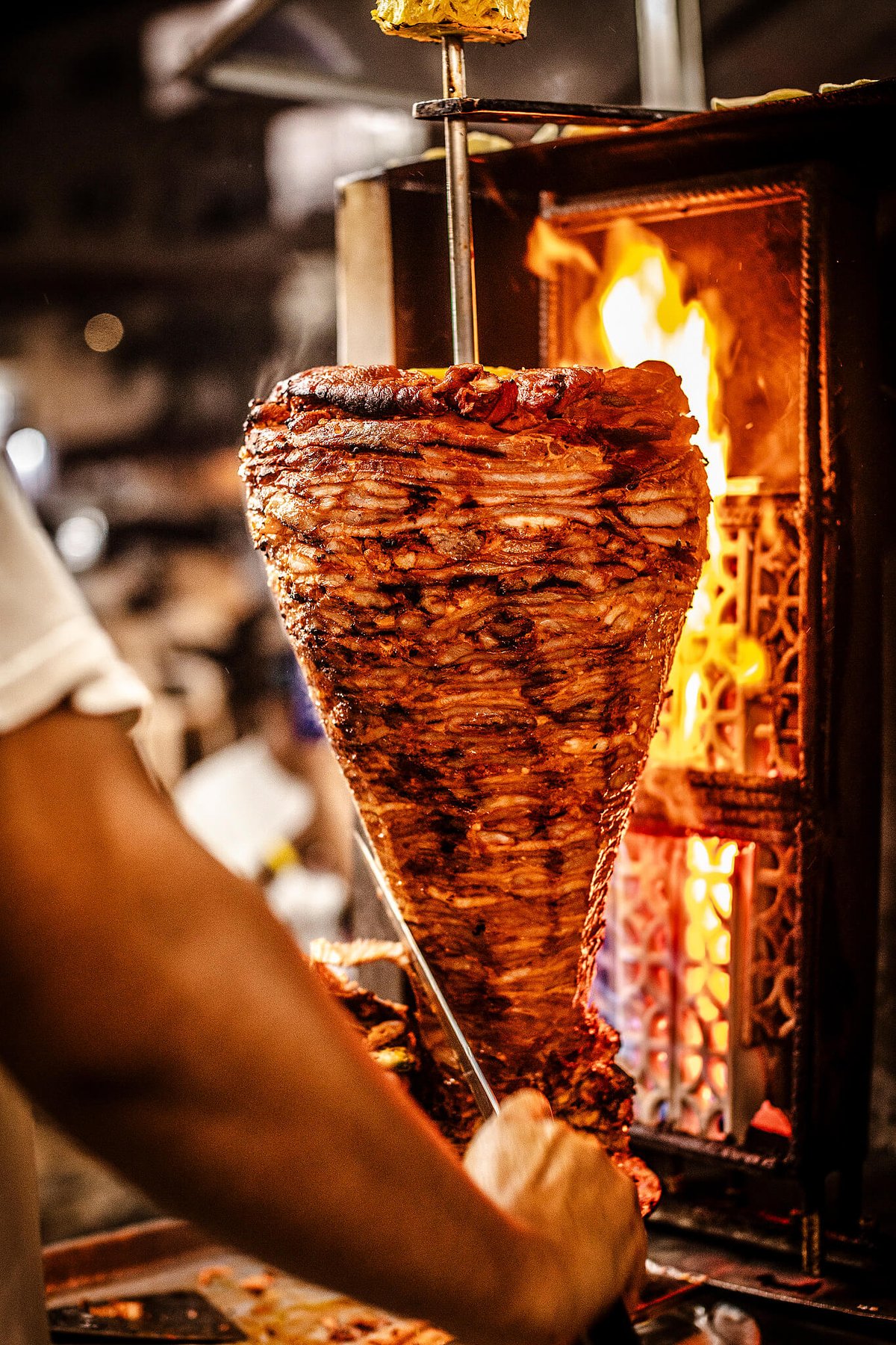 Al pastor trompo.