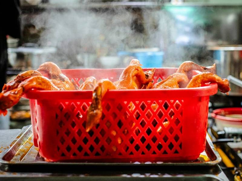 Steamed chicken.