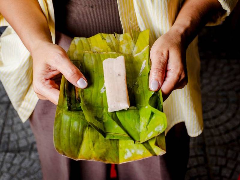 Rice cake steamed in banana leaf.
