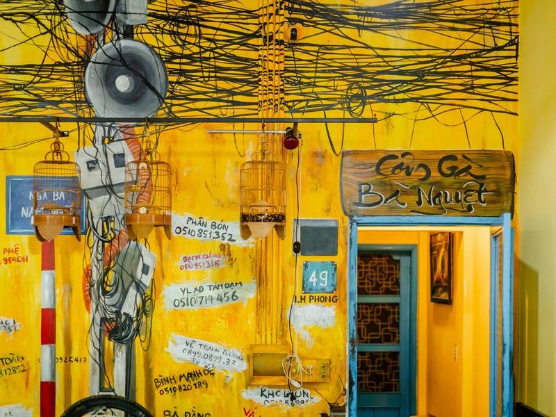 Painted alley wall.