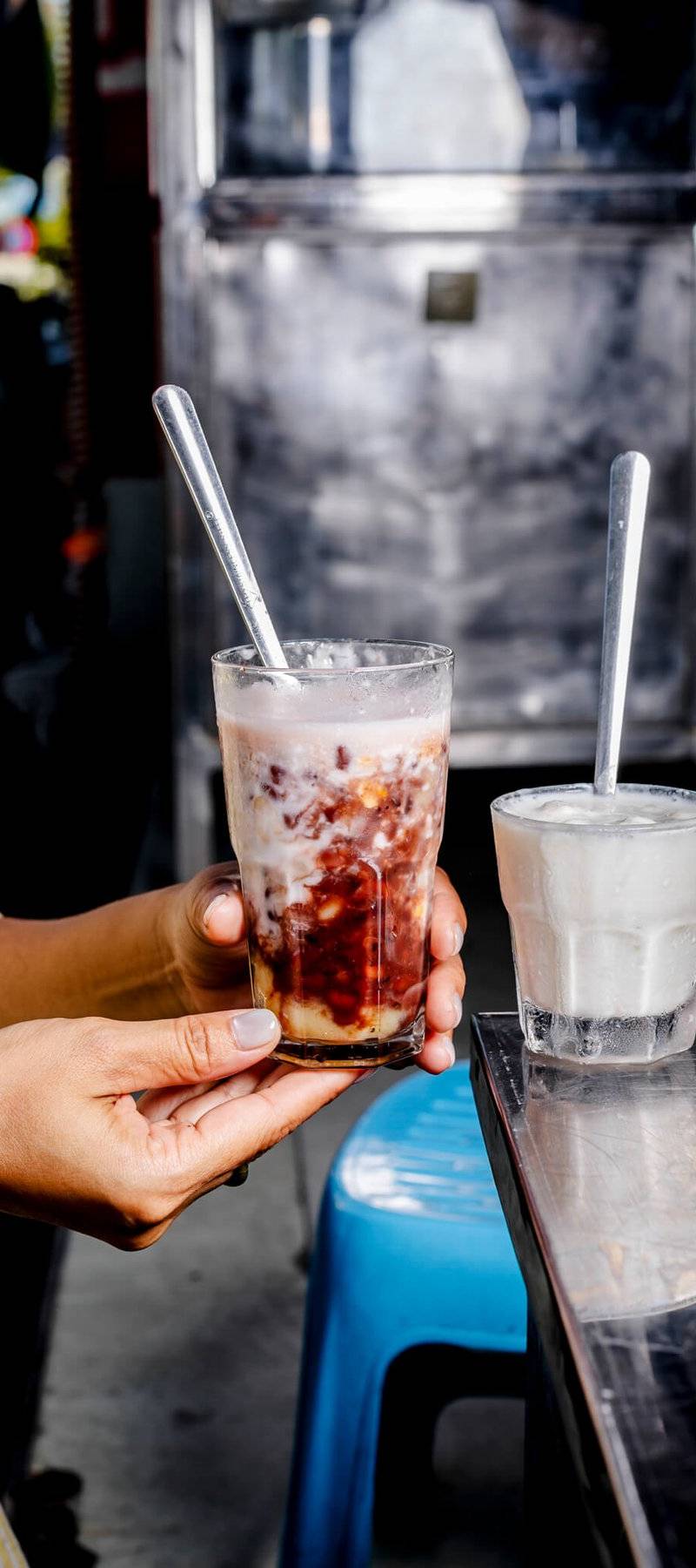 Iced chè.
