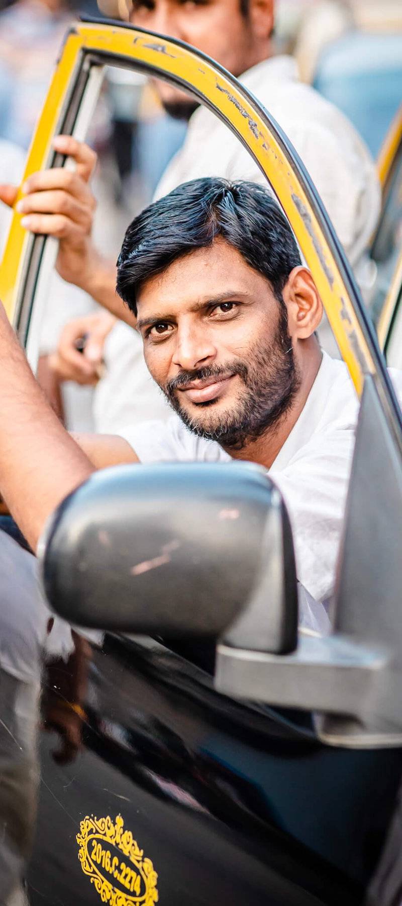Kaali-peeli driver.