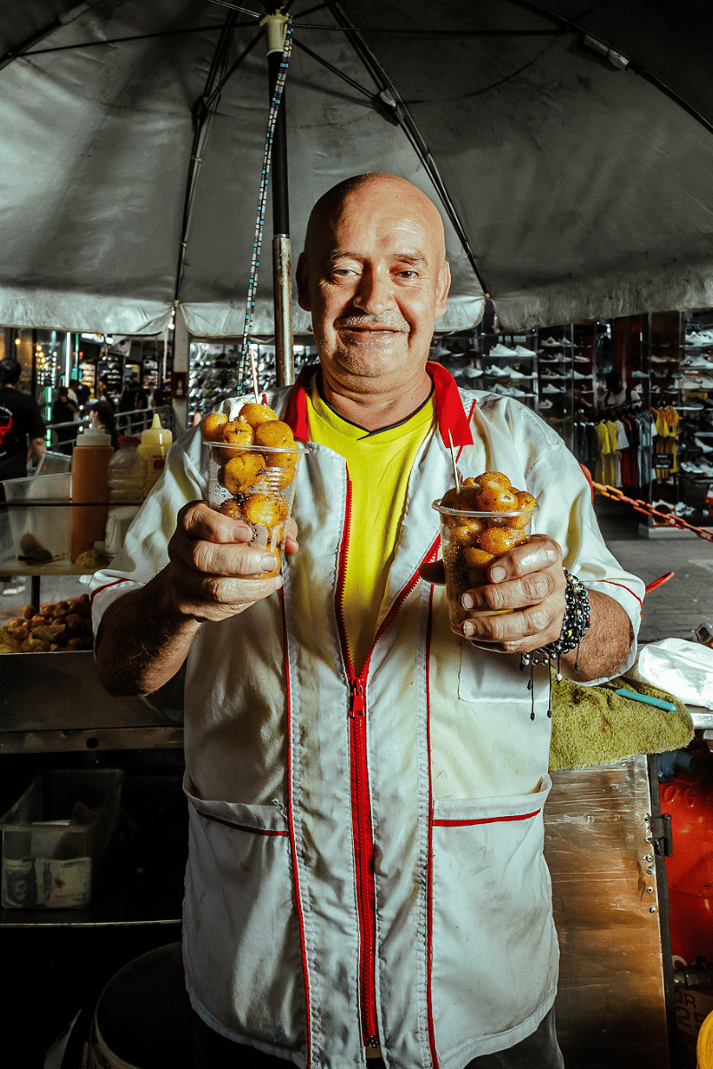 Papitas criollas seller.