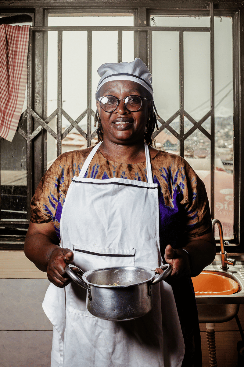 Samosa cook.