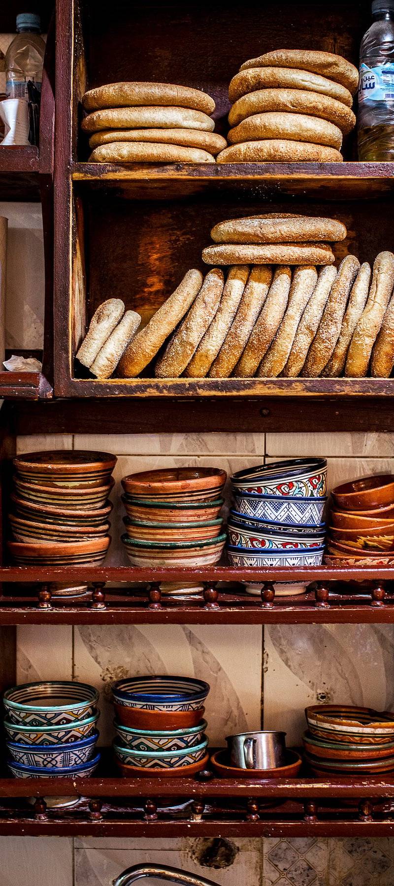 Khboz bread & tagines.