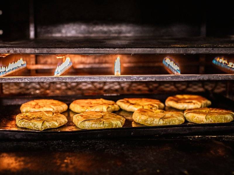Pastilla under flame.