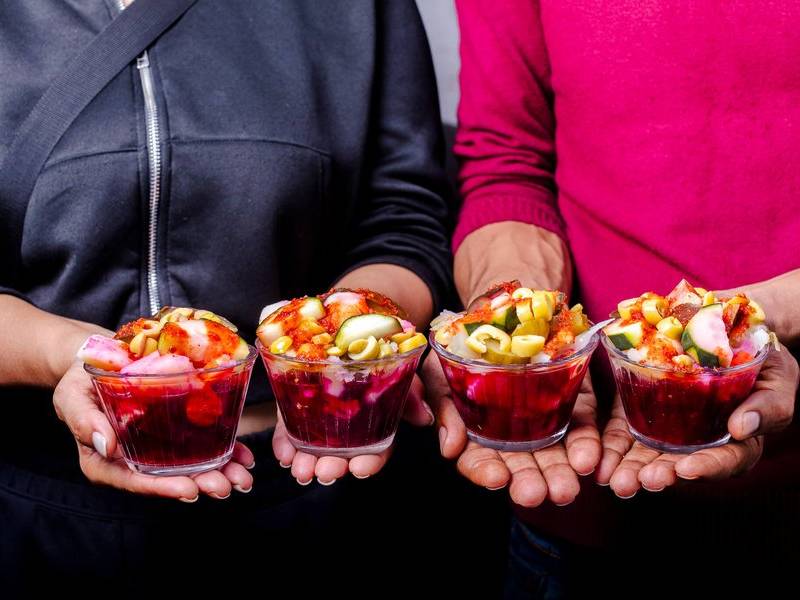 Piquant pickle bowls.