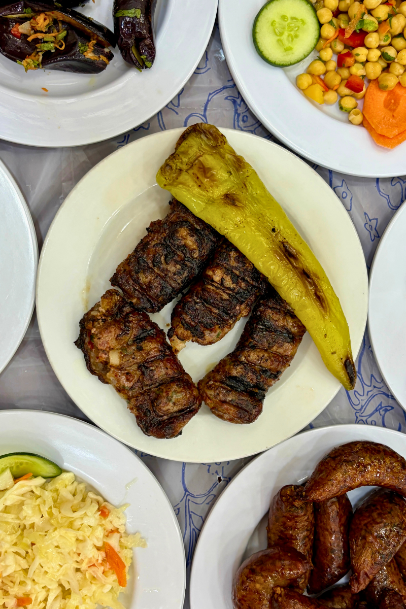 Grilled beef and charred pepper.