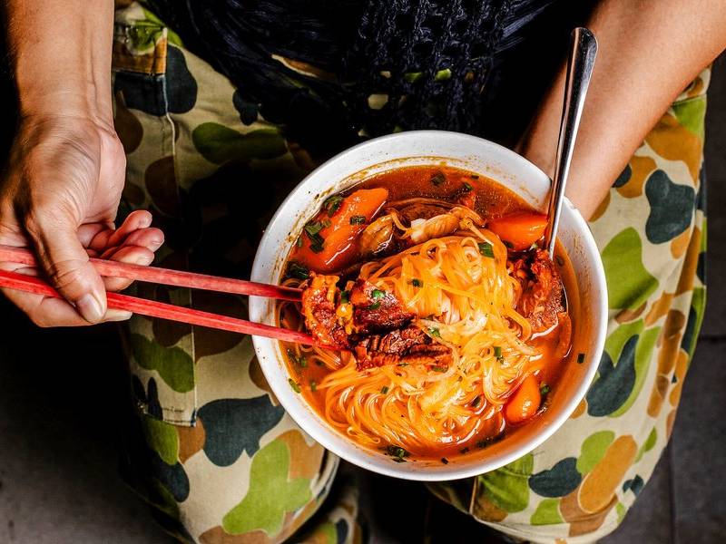 Bún bò Huế.