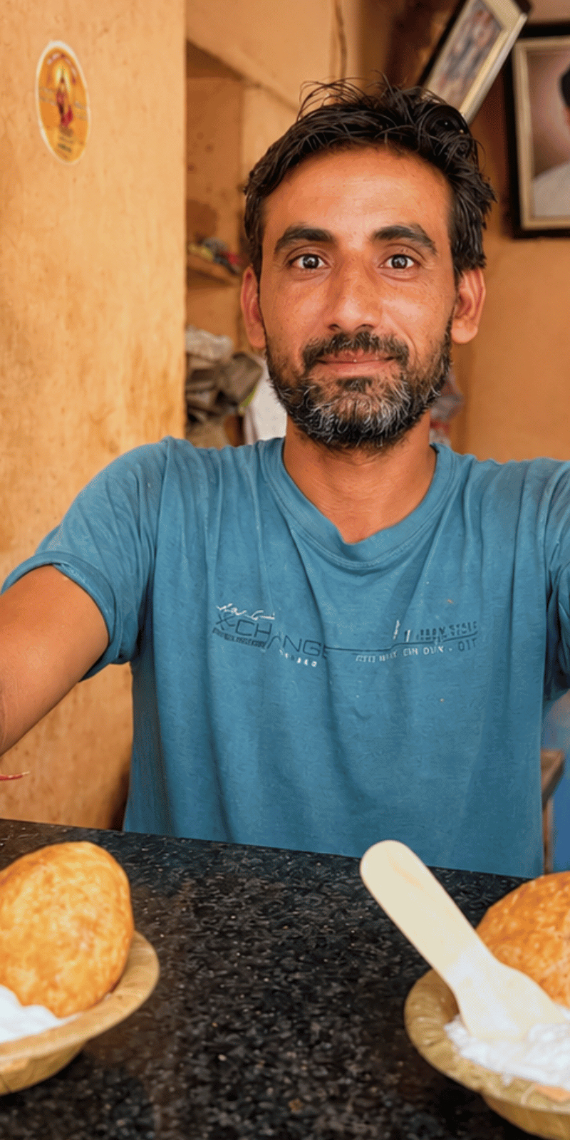Kachori-wallah.
