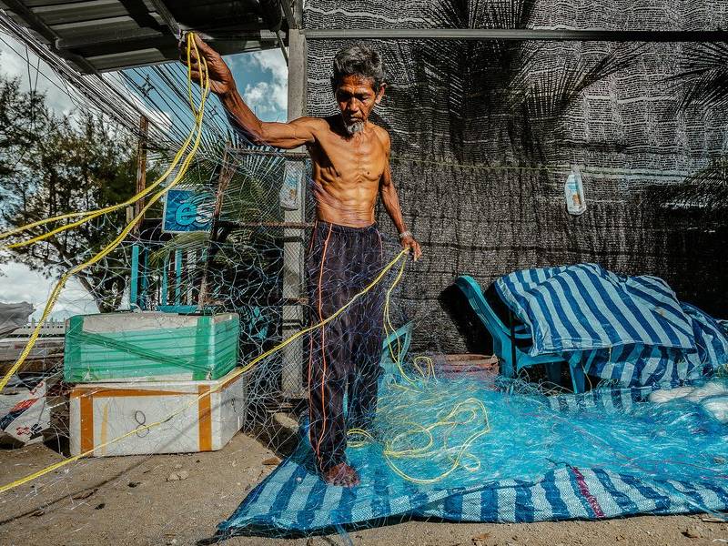 The net fisherman.