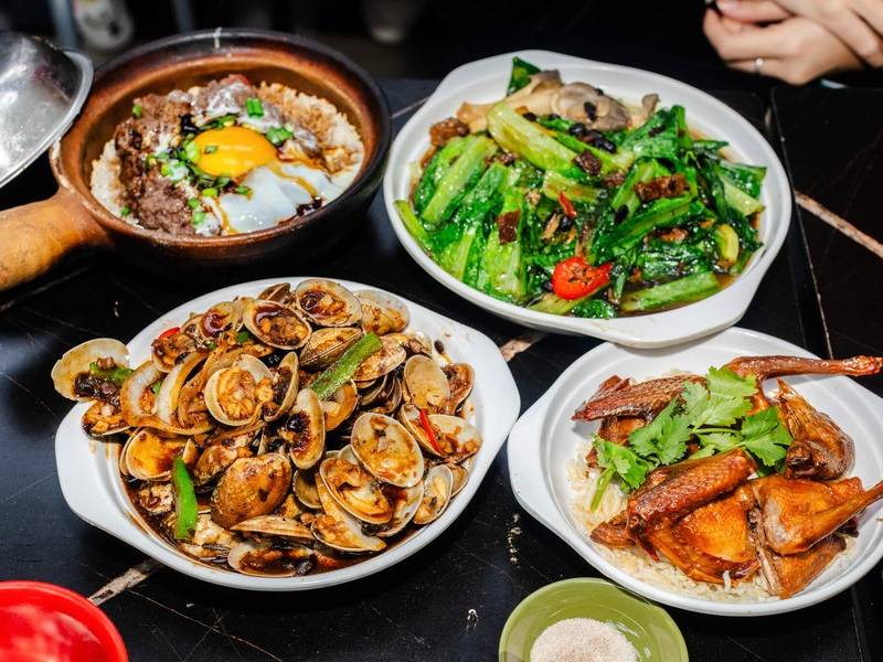 Dai pai dong spread.