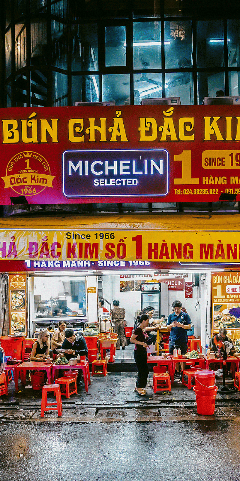 Bún chả dắc kim.