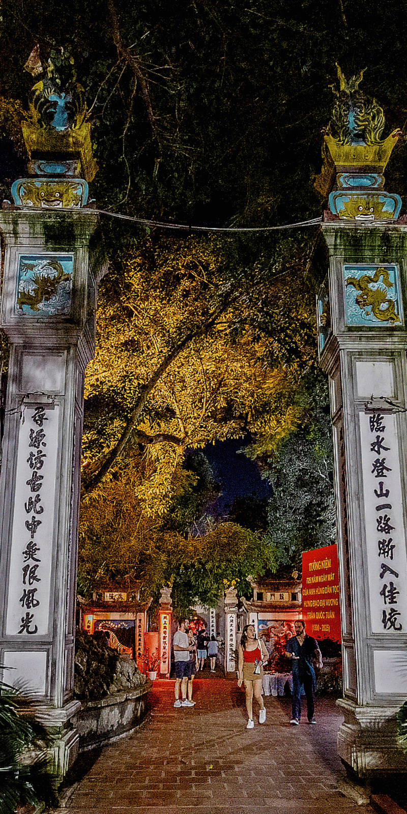 Đền Ngọc Sơn.