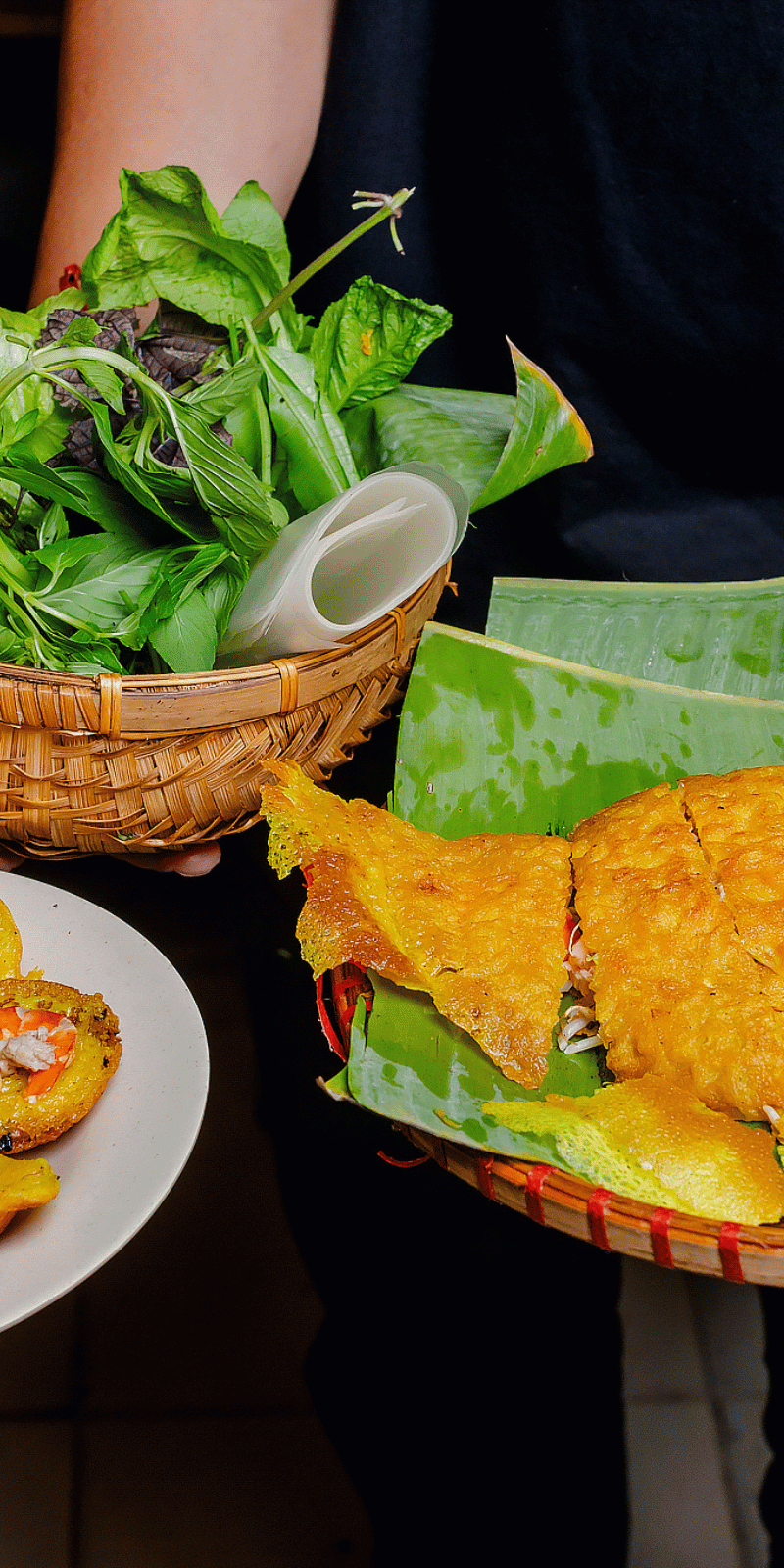 Bánh xèo, bánh khọt.