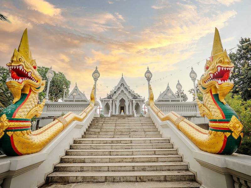 Wat Kaew.