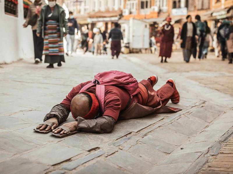Prostration.