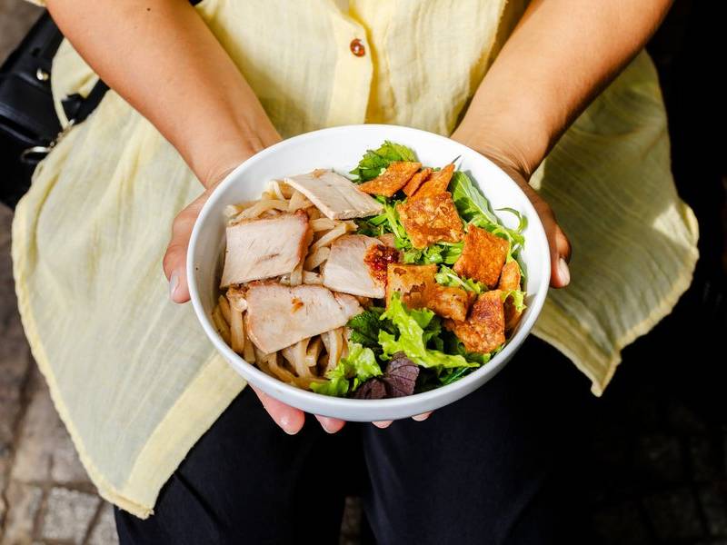 A bowl of cao lầu.