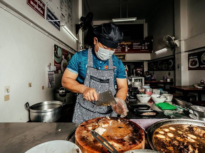 Five-spice khao kha moo.