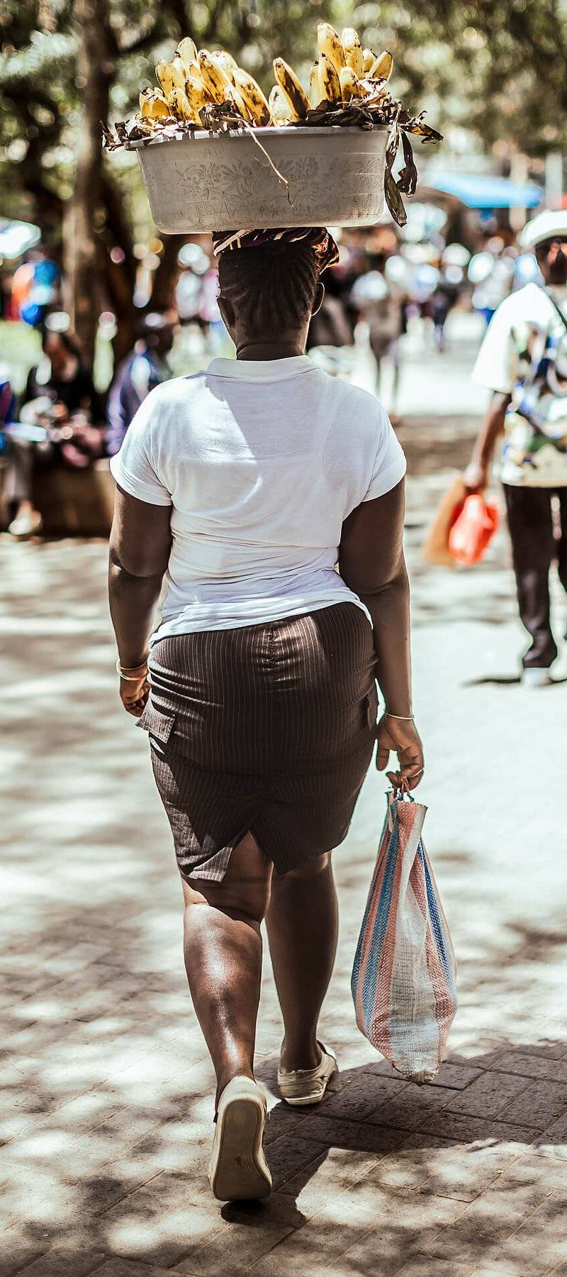 Ndizi on the head.