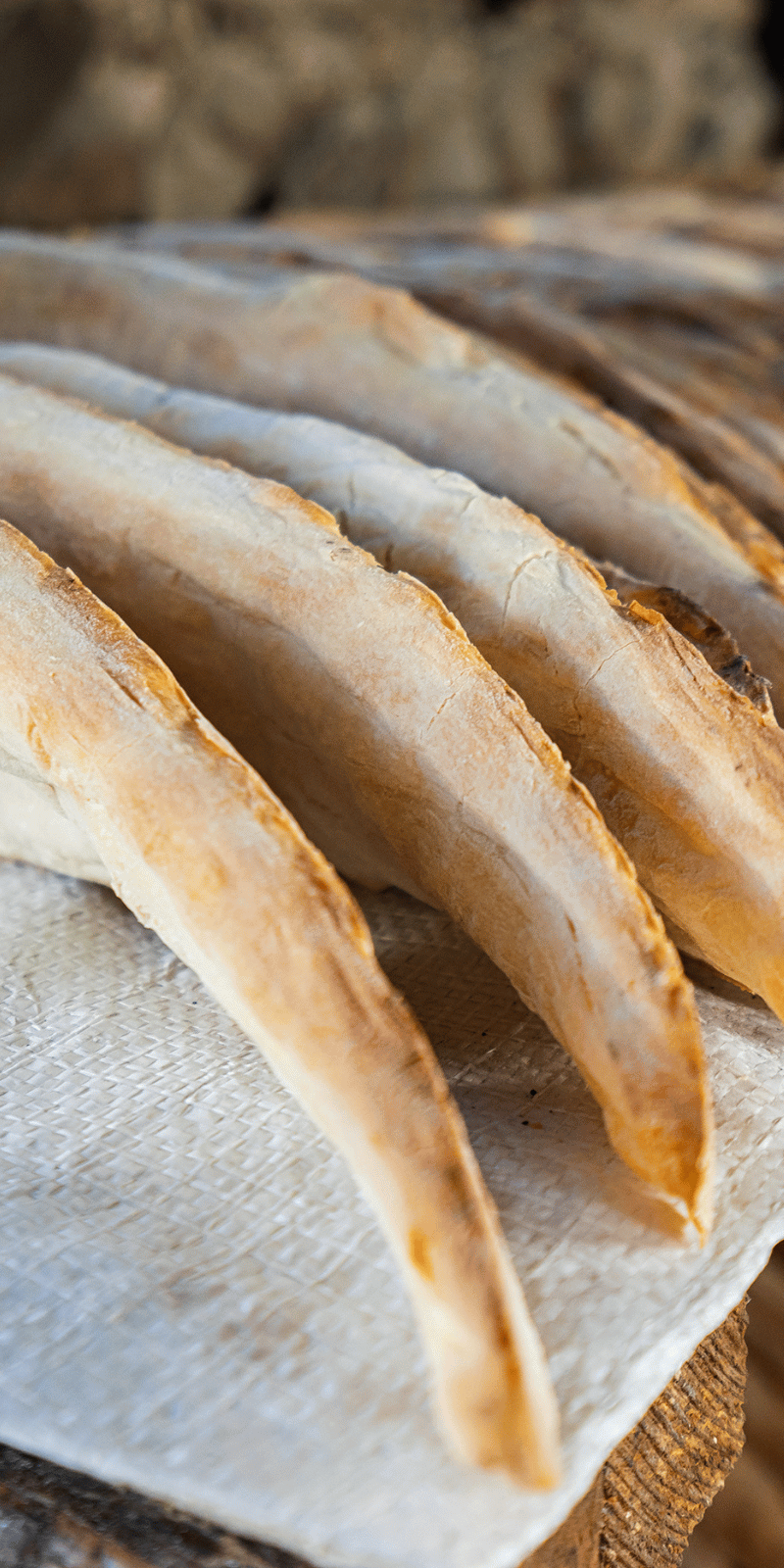 Freshly baked shotis.