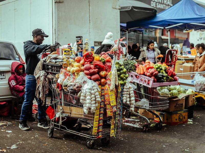 La Vega grocer.