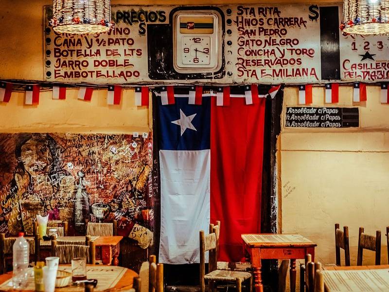 Inside La Piojera.
