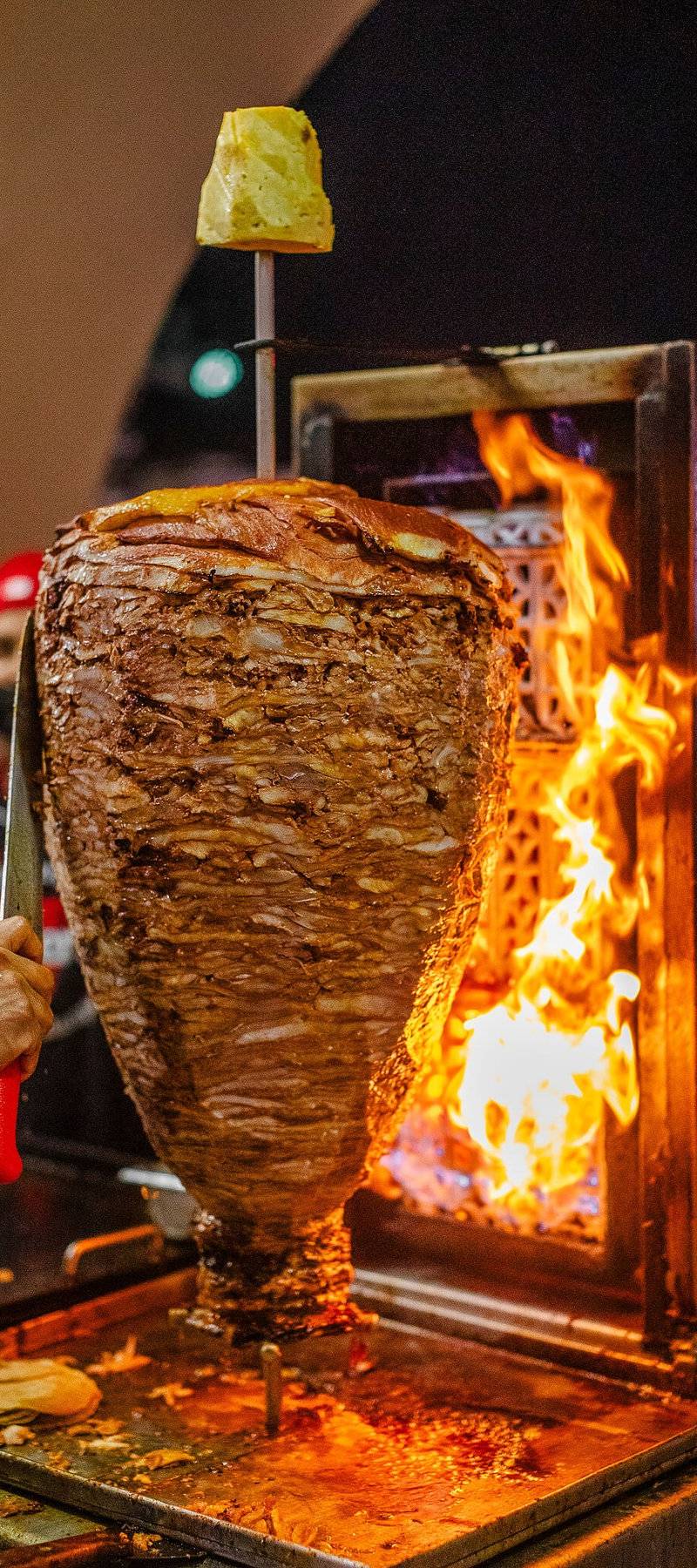 Al pastor trompo.