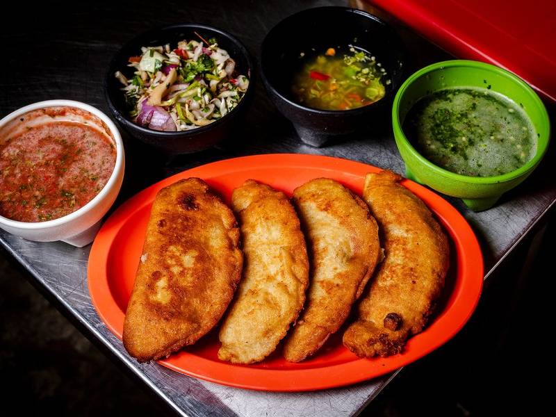 Empanadas & salsas.