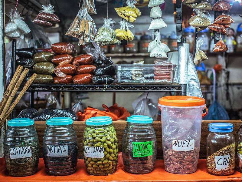 Jars of the mercado.