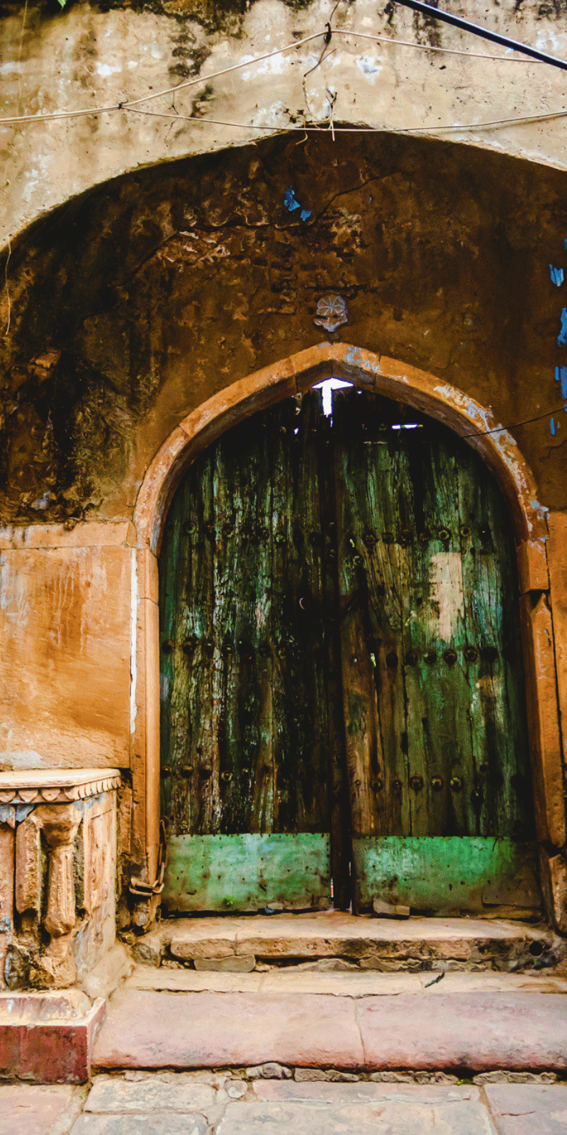 Haveli doorway.