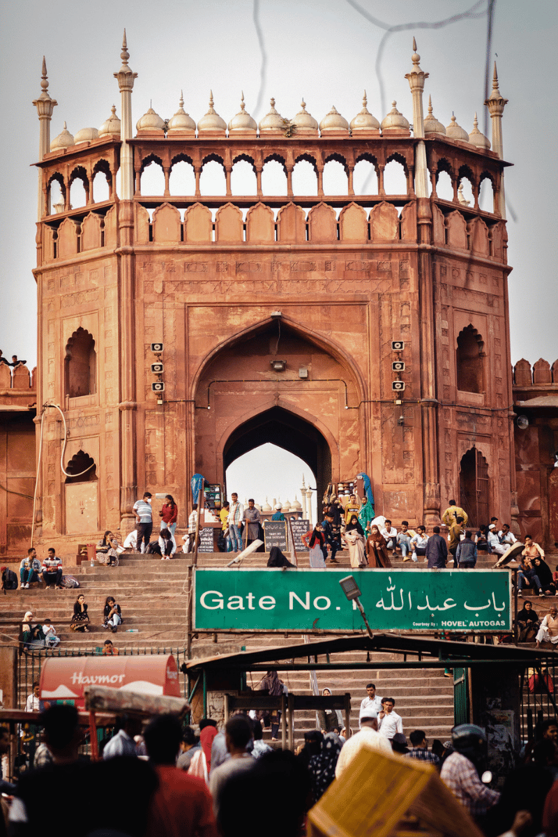 The mighty Red Fort.