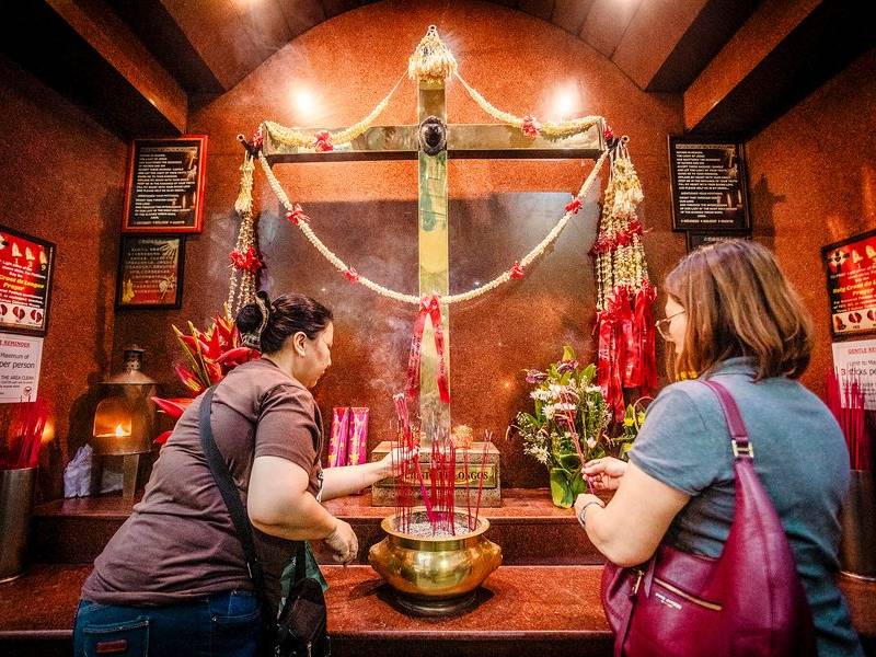 Quiapo prayers.