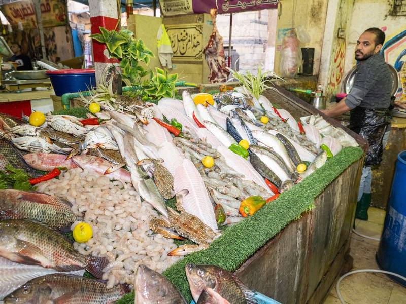 Market life.