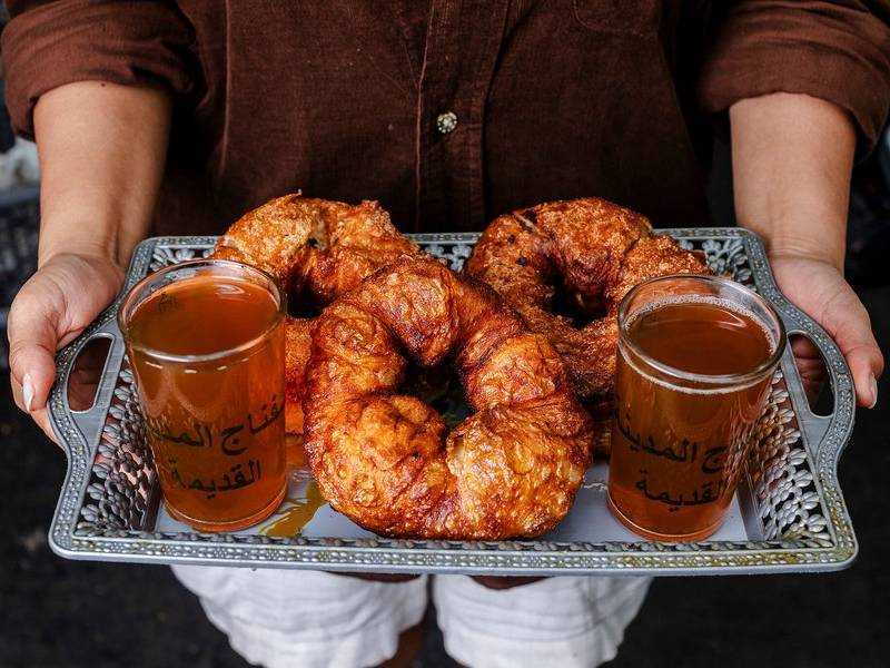 Fried sfenj, Moroccan doughnuts.